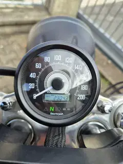 Harley Davidson 883 Bild 8