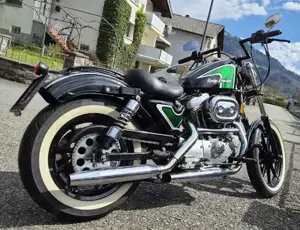 Harley Davidson 883 Bild 3