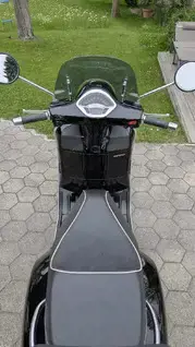 Vespa 300 GTS i.e.  Bild 6