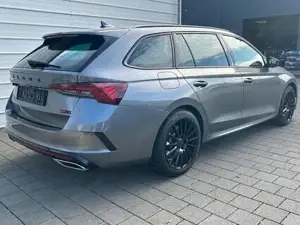 Skoda Octavia Combi Kombi 2.0 TFSI DSG AHK*Android Auto*Navi*SHZ*Ma... Bild 4