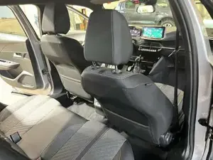 Peugeot 2008 Bild 19