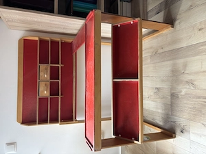 Kaufladen aus Holz für Kinder