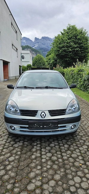 Renault Clio 2 (Tüv Neu) 2026 10+4 monate