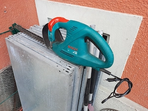 Heckenschneide gerät