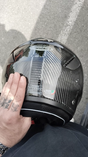 Caberg Levo Carbon Größe L.   (inkl. Sena SFR  Einzelpack , Bluetooth Kommunikationssystem)  Bild 5