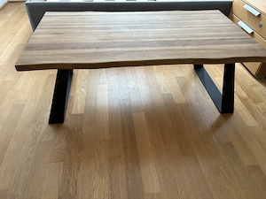     Eleganter Sofatisch aus Eiche   Handmade Look