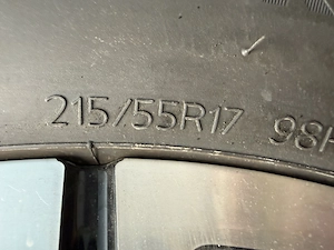 Sommerreifen 215 55-17 Neuwertig  nur 900 Km gefahren Bild 2