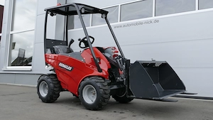 Heracles H140 Miniradlader Hoflader Kompaktlader Bild 9