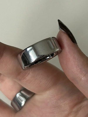 Oura Ring Gen 4 - Silber - Größe 7 (Top Zustand!) Bild 3