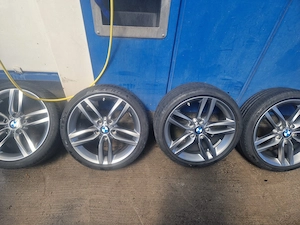 Kompletträder BMW Felgen mit Pirellireifen Bild 3