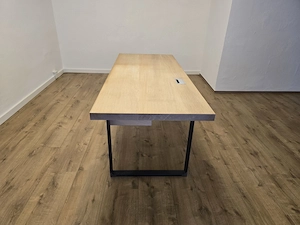 Sehr schöner Massiver Holztisch Arbeitstisch, unbehandelt 80 198 Bild 3