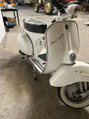 Vespa 125 GT125 Bild 2