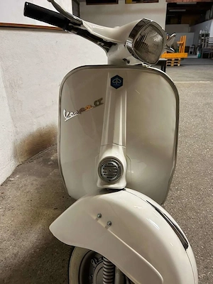 Vespa 125 GT125 Bild 3