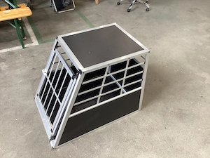 Alu Hundebox zu verkaufen Bild 3