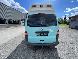 VW Bus Camper: Top Fahrzeug, Webasto, Doppelbett & Pickerl bis 05 26   Bereit für das Abenteuer! Bild 9