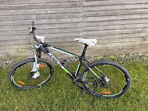 Moutinbike Marke TREK schwarz   weiss   hellgrün  Bild 2