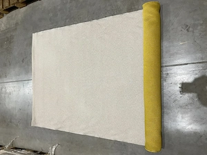 Teppich aus Papierschnur
