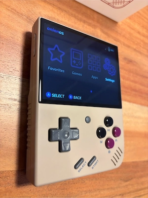 Miyoo Mini Plus   neuwertig mit 64GB SanDisk & Onion OS Bild 4