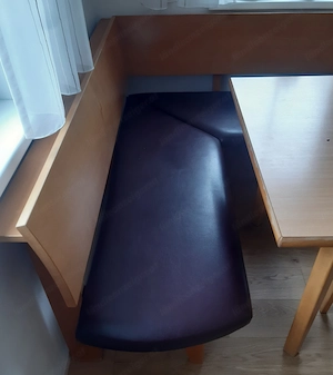 komplettes Esszimmer-Set aus Buche Bild 2