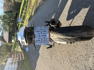 KTM 1290 Super Duke R Motorrad Akrapovic  Bild 2