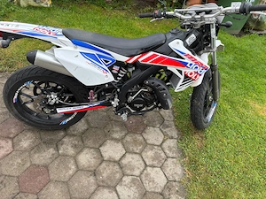 Zu Verkaufen Rieju MRT 50ccm Bild 3