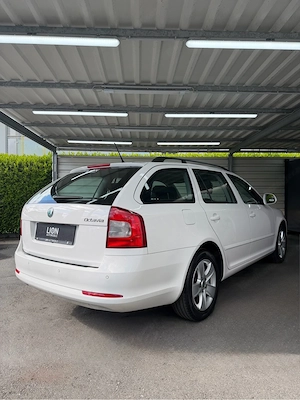 Skoda Octavia 1.2 TSI Ambiente Bild 3