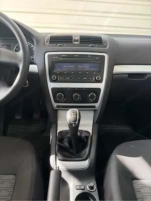 Skoda Octavia 1.2 TSI Ambiente Bild 13