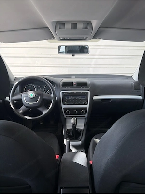 Skoda Octavia 1.2 TSI Ambiente Bild 11