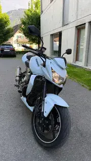 Kawasaki Z750 Bild 3
