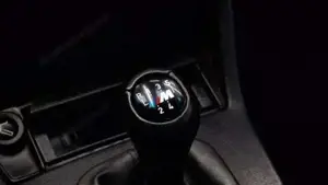 BMW 325 Bild 15
