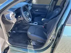Dacia Duster Journey Winterpaket+RFK+LED ECO-G 100 LPG 74 kW... Bild 4