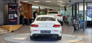 Mercedes-Benz C 220 Bild 8