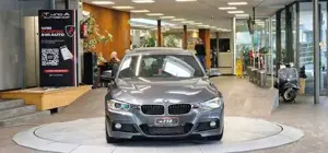 BMW 320 Bild 2