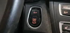 BMW 320 Bild 18