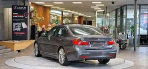 BMW 320 Bild 6