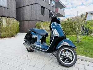 Vespa GTS 300 Bild 4