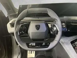 Peugeot 5008 Bild 9