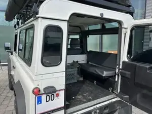 Land Rover Defender 90 TD5 Bild 5