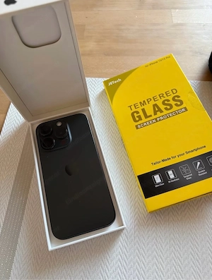 iPhone 15 Pro 256 GB Bild 2