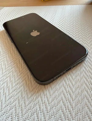 iPhone 15 Pro 256 GB Bild 4