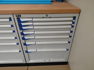 Werkzeugbank "schmal"