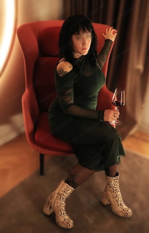 Tina   Südamerikanisches Feuer mit Stil Bild 4