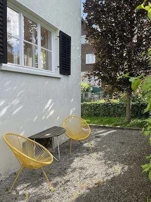 Wohnung in charmantem Altbau   2-Familienhaus