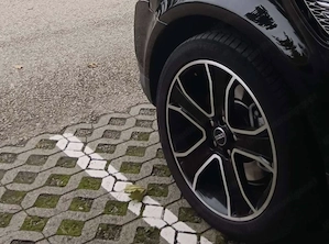 Range Rover Sport HSE SDV6 3.0 Diesel Automatik 256 PS Bild 4