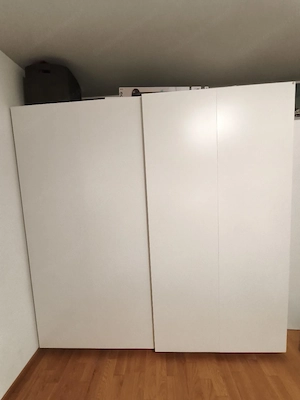 Kleiderschrank 200x200 cm Bild 2