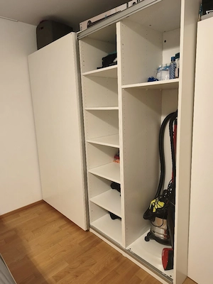 Kleiderschrank 200x200 cm Bild 3