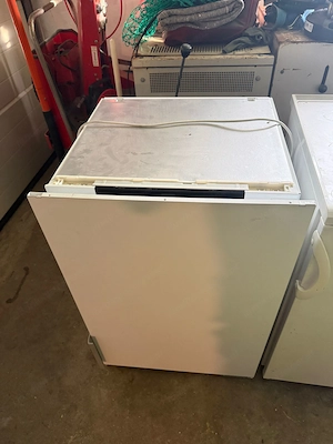 Kühlschrank mit Gefrierfach  Bild 2