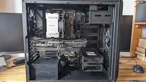 Gaming Pc 1 Jahr alt  Bild 2