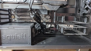 Gaming Pc 1 Jahr alt  Bild 7