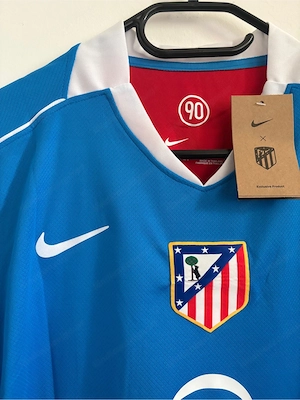 Atletico Madrid Trikot Bild 2